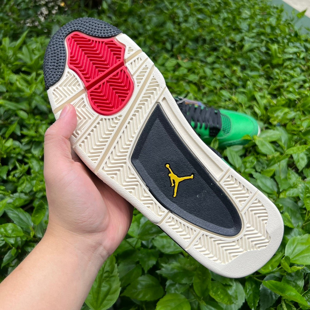 Air Jordan 4 Retro ‘Manila’ Sample close up bottom