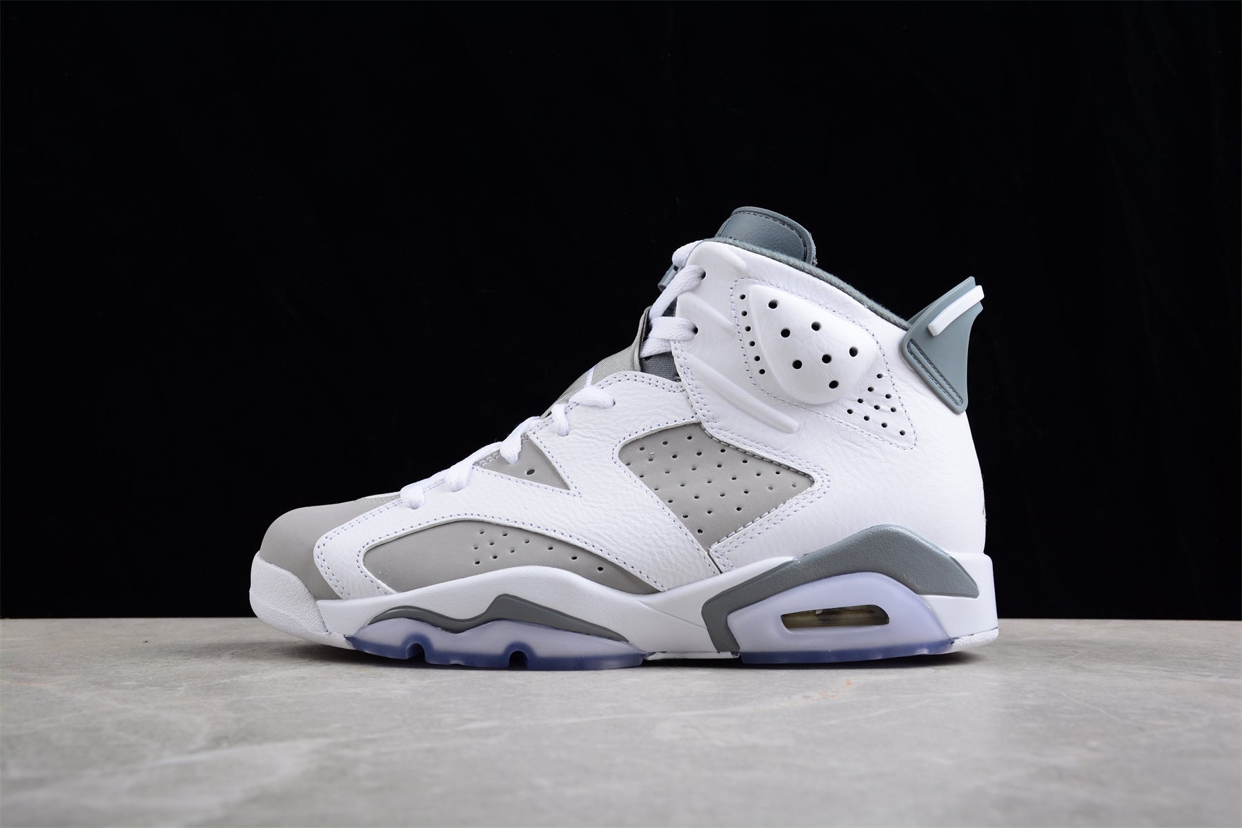 Air Jordan 6 Retro ‘Cool Grey’ close up