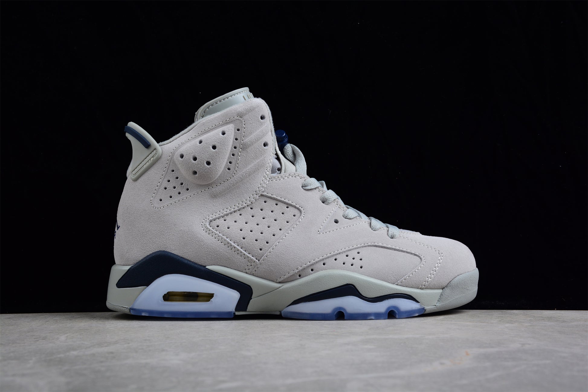 Air Jordan 6 Retro ‘Georgetown’ close up right