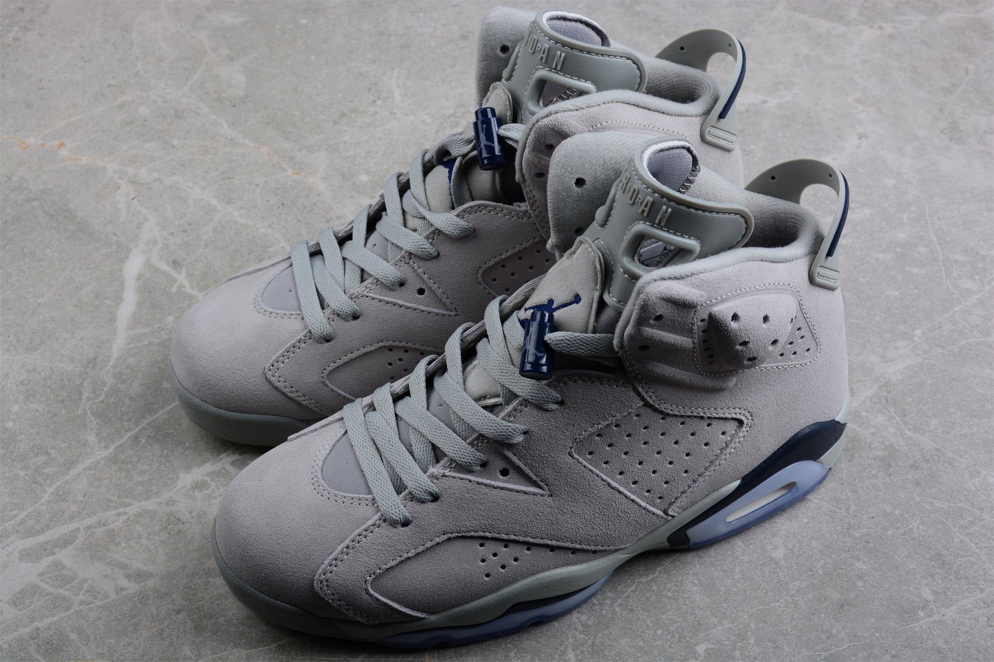 Air Jordan 6 Retro ‘Georgetown’ close up both
