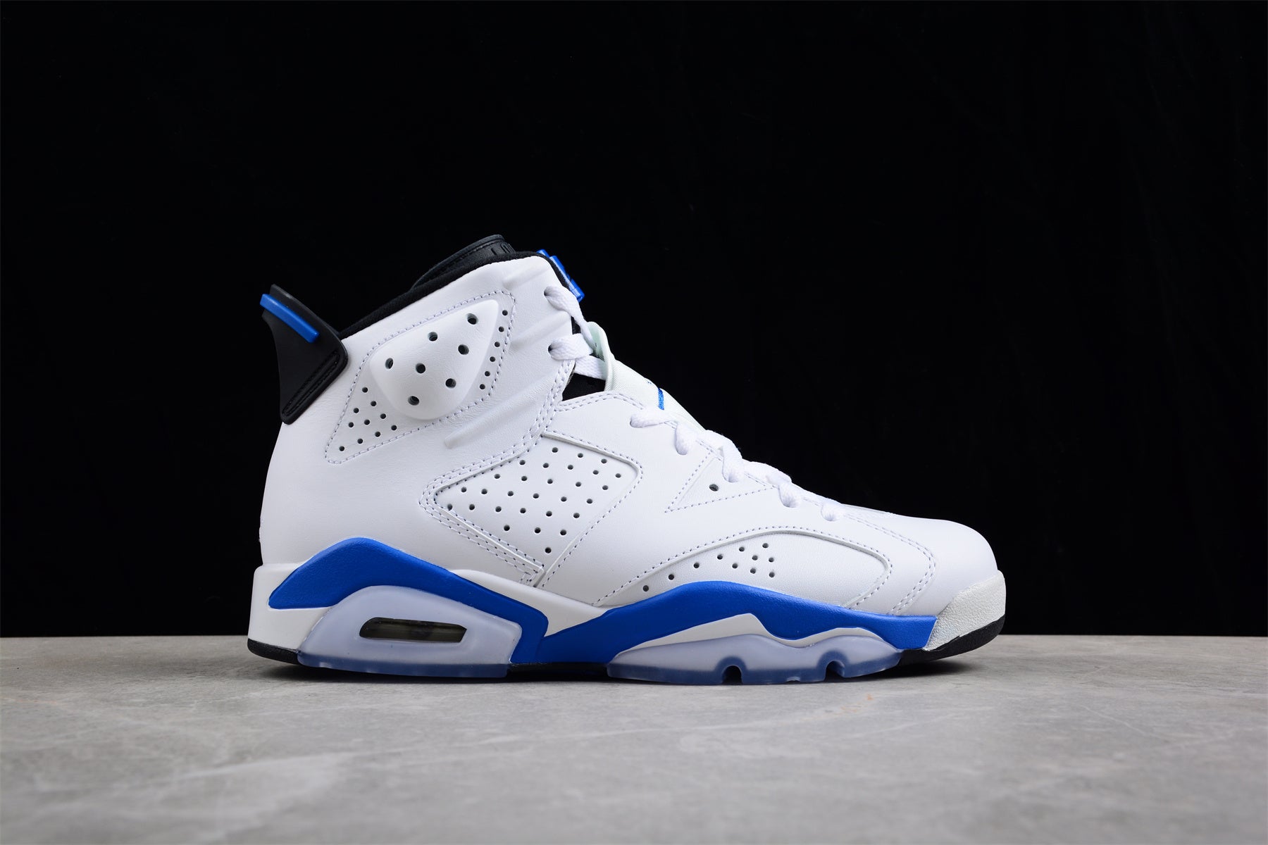 Air Jordan 6 Retro ‘Sport Blue’ close up right