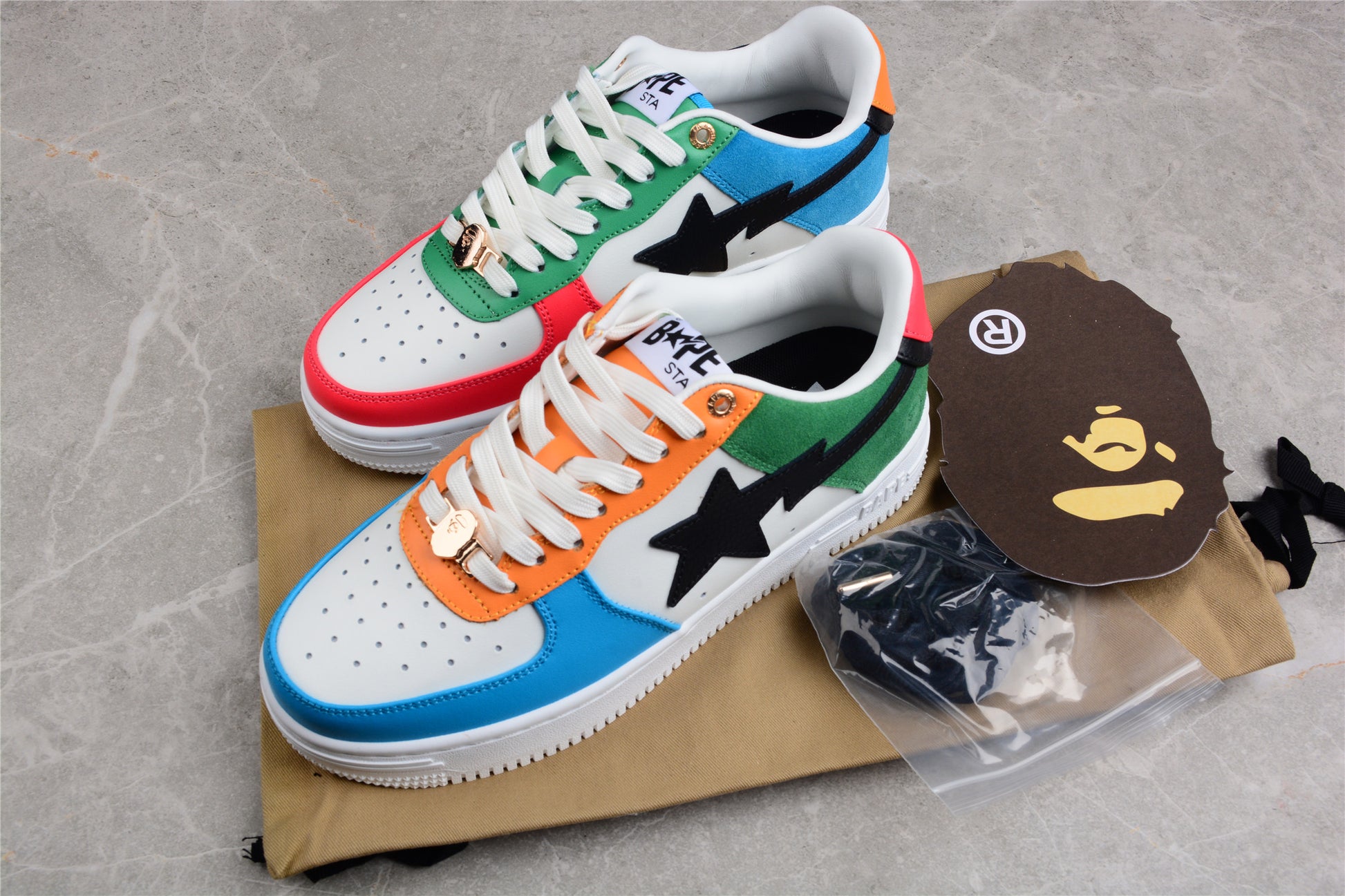 Bapesta ‘Tokyo Olympics 2021’ close up both