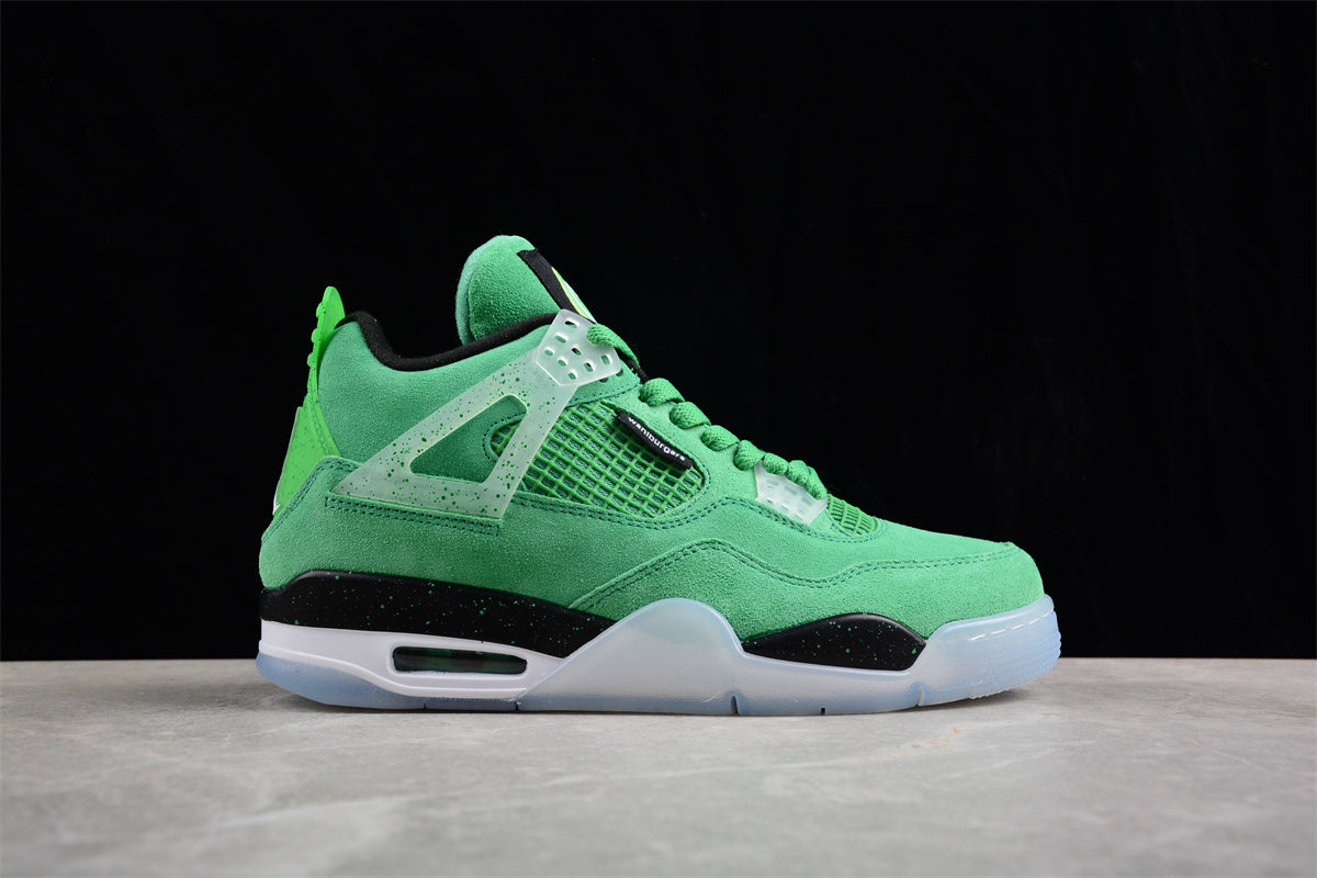 Mark Wahlberg x Air Jordan 4 Retro ‘Wahlburgers’ close up right