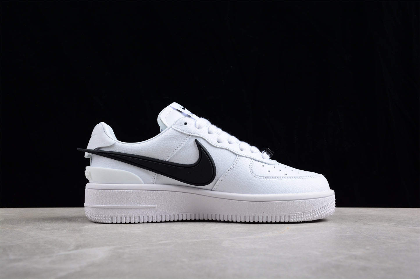 AMBUSH x Nike Air Force 1 Low 'Phantom' right
