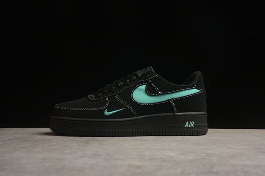 Nike Air Force 1 Low '07 close up