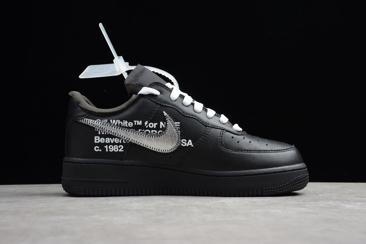 Nike Air Force 1 Low '07 VIRGIL x MOMA close up right