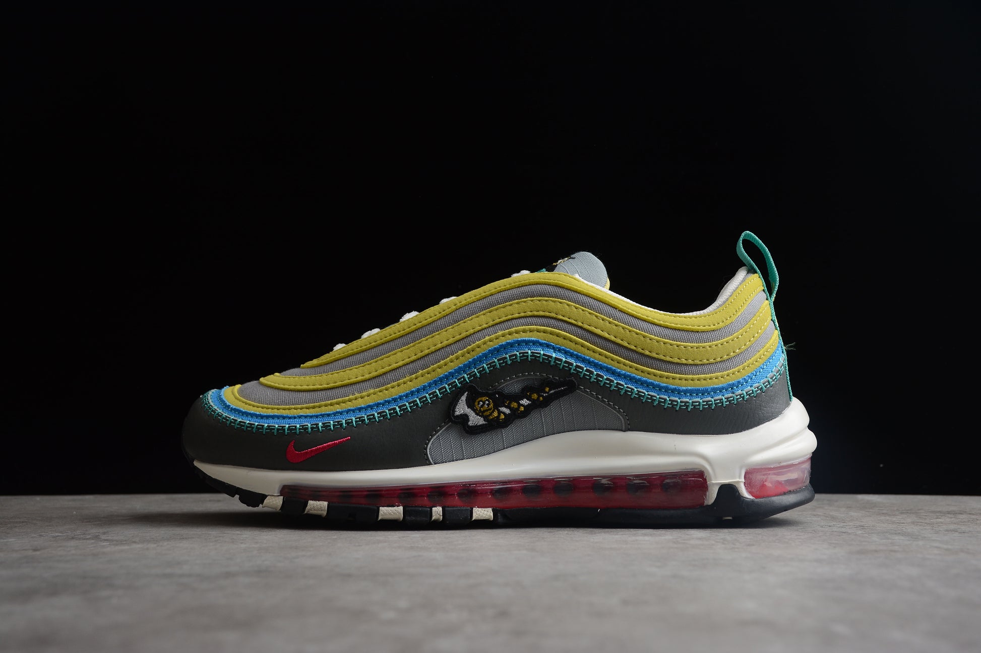 Nike Air Max 97 SE ‘Air Sprung’ close up