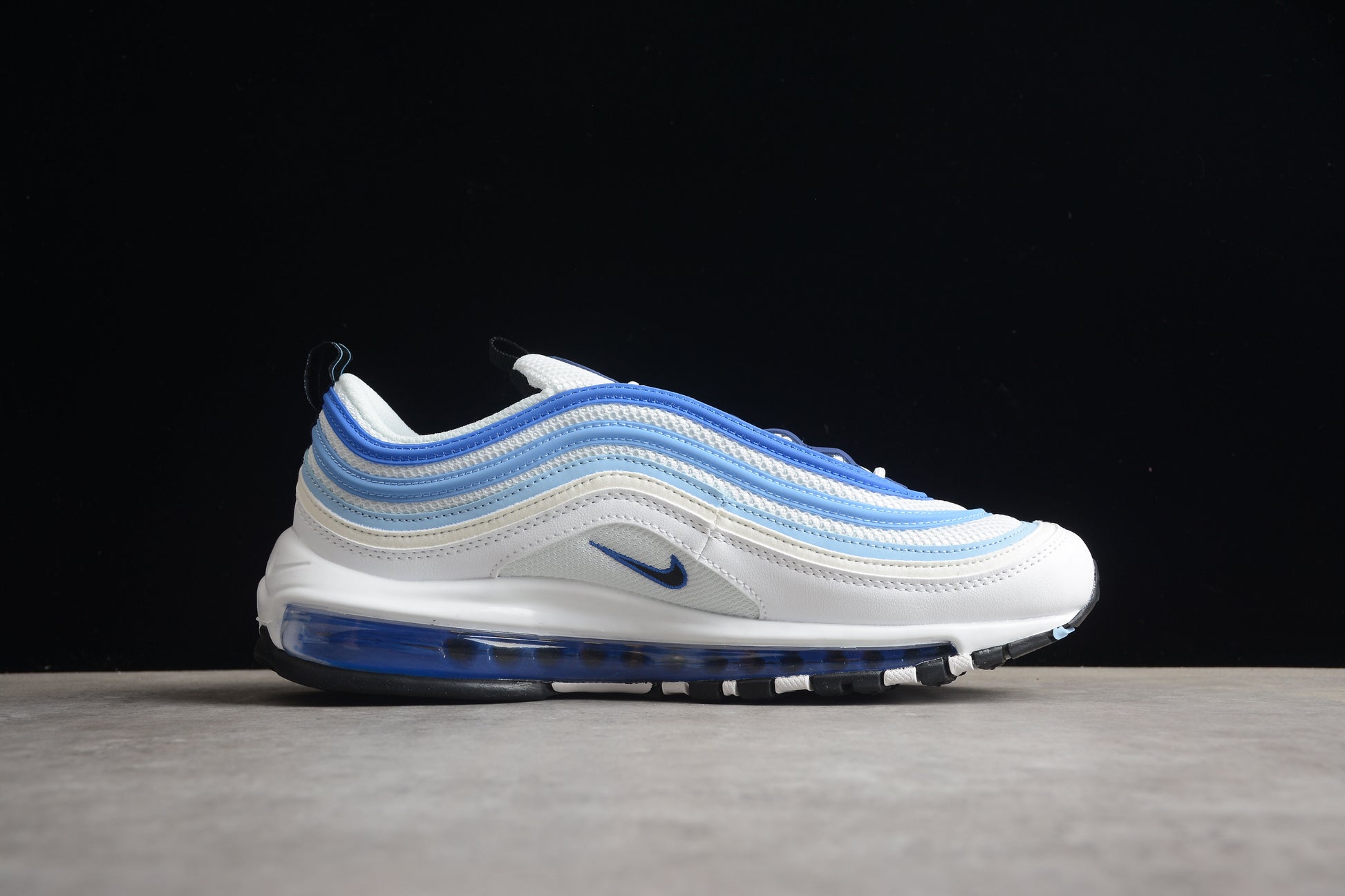 Nike Air Max 97 ‘Blueberry’ close up right