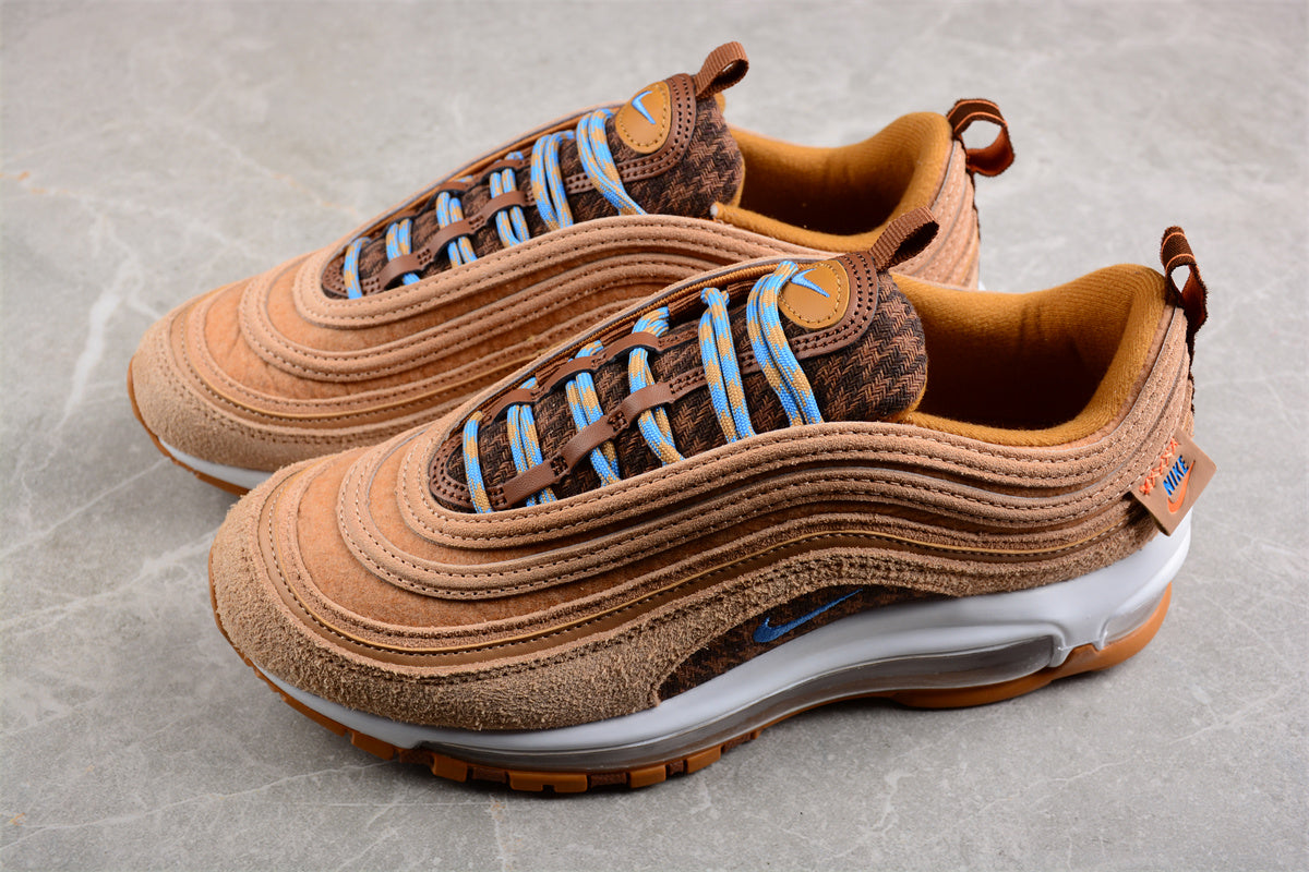 Nike Air Max 97 ‘Teddy Bear’ close up both