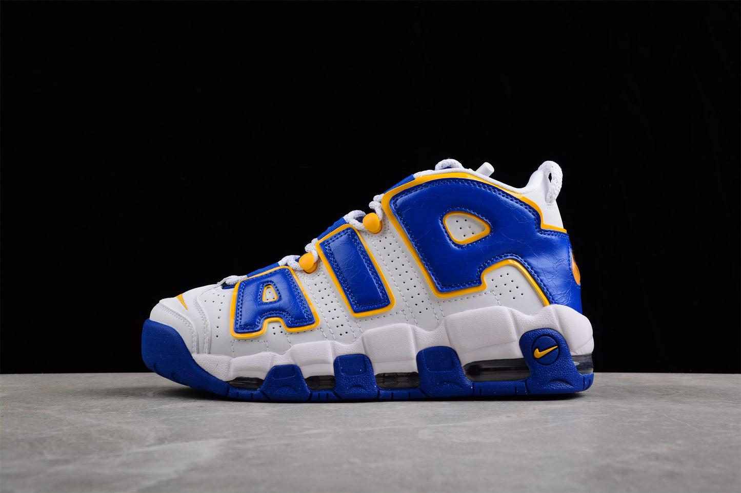 Nike Air More Uptempo GS ‘Golden State Warriors’ close up